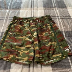 Feed me fight me Camo shorts large